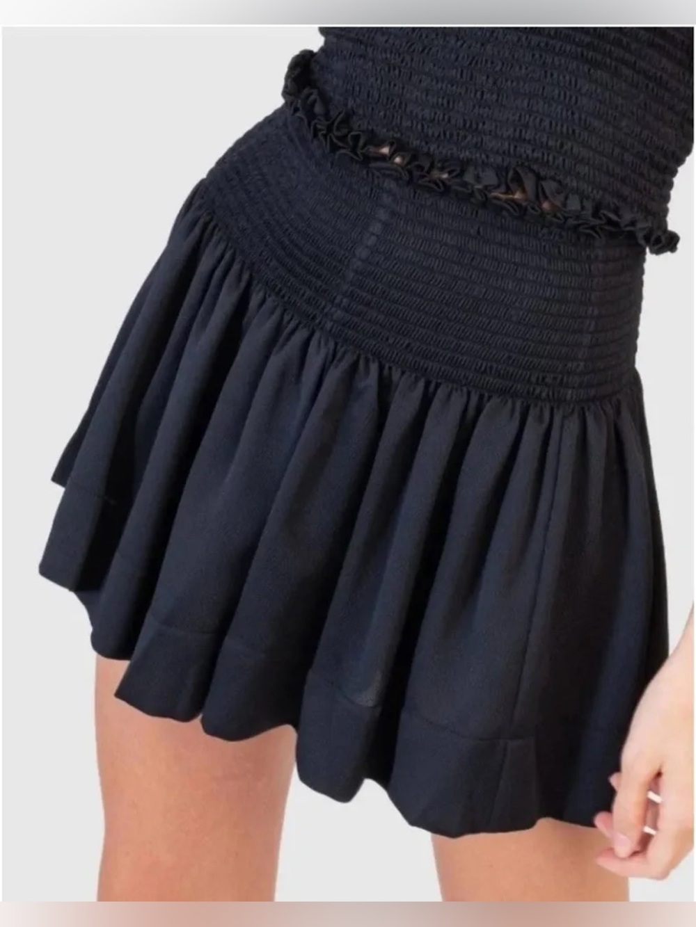 Koch Black Shorts Size Small